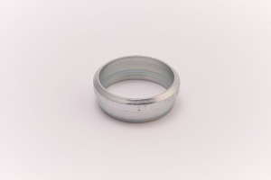 PN-137 Pierścień zacinający 32-8 14S (M22x1,5)